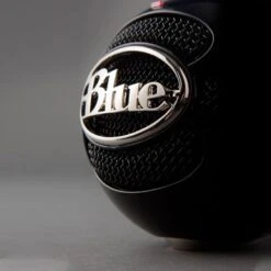 Blue Microphones - Snowball Wired Cardioid And Omnidirectional Condenser USB Vocal Microphone 11 Blue Microphones - Snowball Wired Cardioid And Omnidirectional Condenser USB Vocal Microphone -Electronics 2a6ff5e3 b107 5025 a668 c5224b7586f6