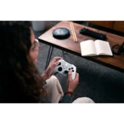 Microsoft - Xbox Wireless Controller For Xbox Series X, Xbox Series S, Xbox One, Windows Devices - Robot White -Electronics d0765eb9 5bcf 5536 934e 3e407b98572e